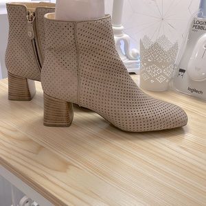 Geox Respira Sand high quality brand new leather ankle boots